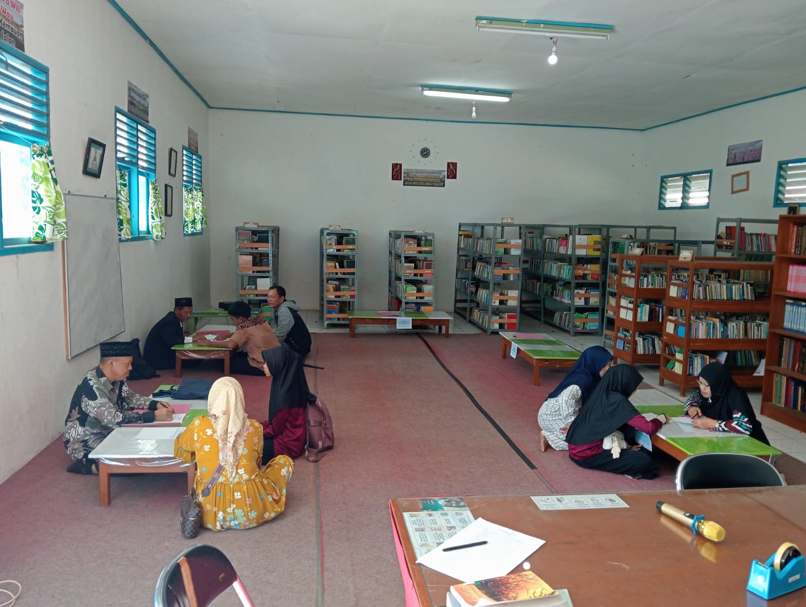 TES TERTULIS DAN WAWANCARA CALON SANTRI BARU MTS, SMP BP IBNU SINA, DAN MA DEMPO DARUL MUTTAQIEN