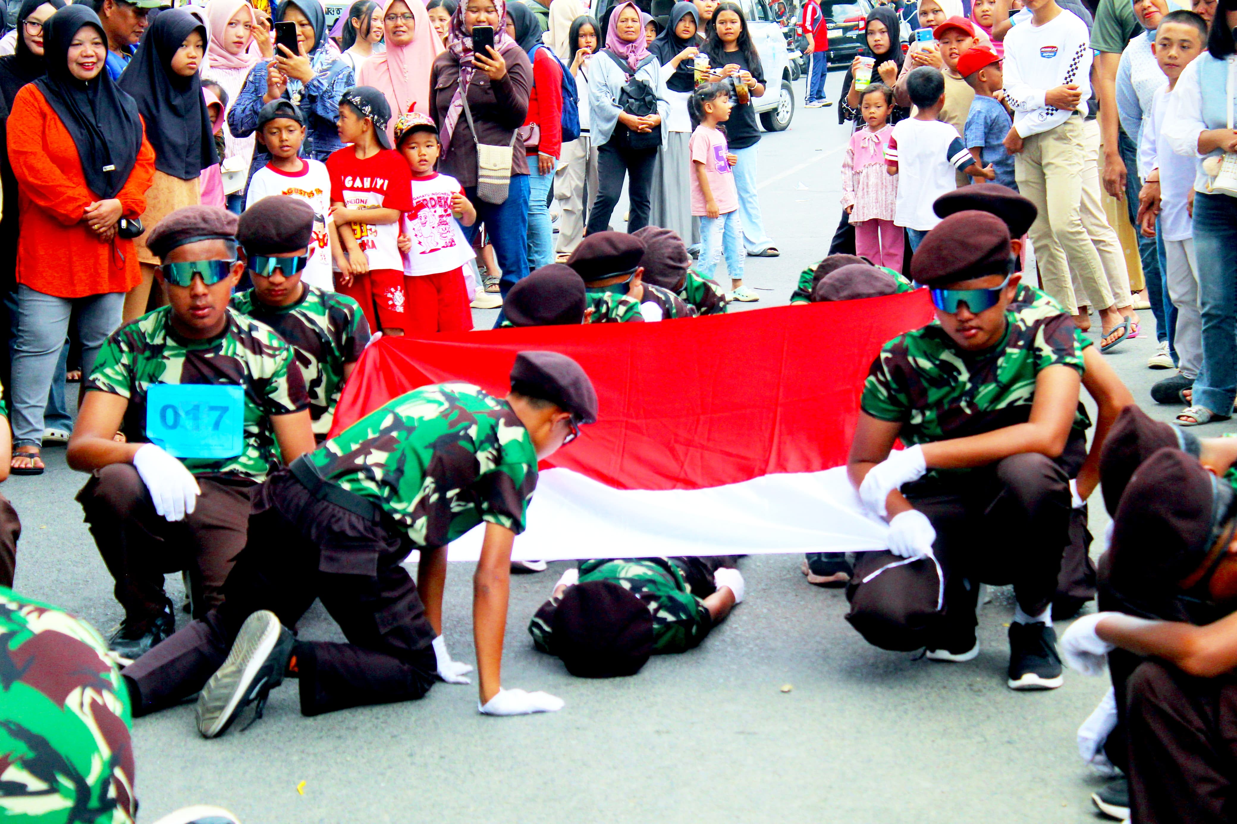 Semangat Kemerdekaan Membara! MTs Dempo Darul Muttaqien Tampil dalam Lomba Baris-Berbaris Tingkat Kota Pagar Alam